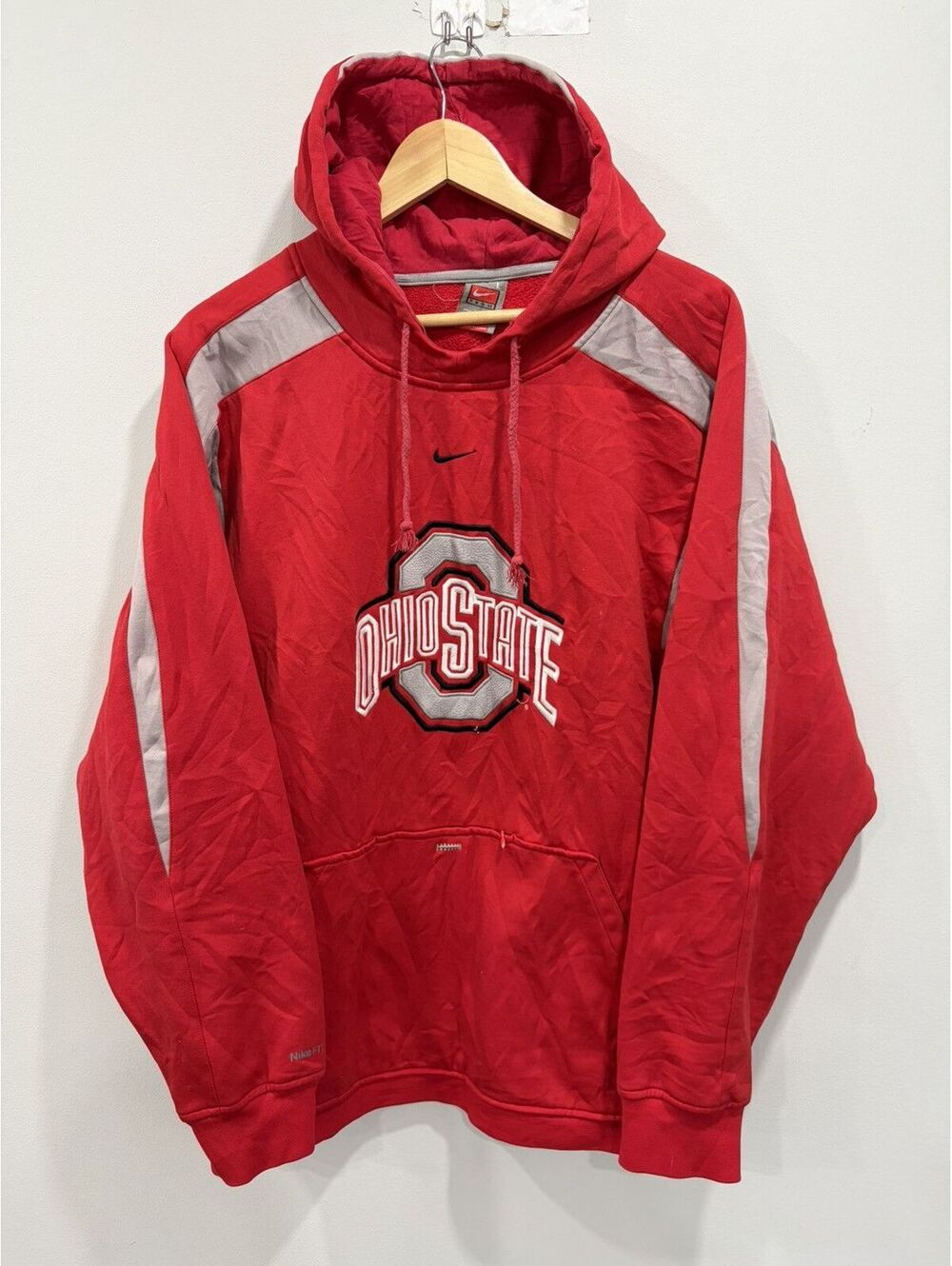 Vintage Nike Ohio State Center Swoosh Hoodie sweater check